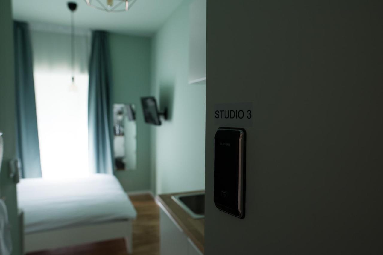 S&L1 Republic Zagreb Center Apartment Bagian luar foto